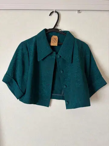 Tnewties 반팔 숏 기장 셔츠 S