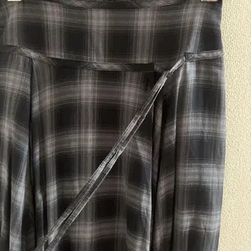 HARE 체크 랜덤 변형 스커트 M