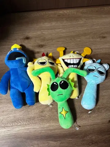 스플란키 봉제 인형