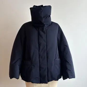 새상품급 UNIQLO 유니클로 +J 하이브리드 다운 자켓 네이비 S