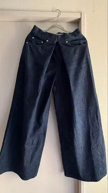 JOHNLAWRENCESULLIVAN 와이드 데님