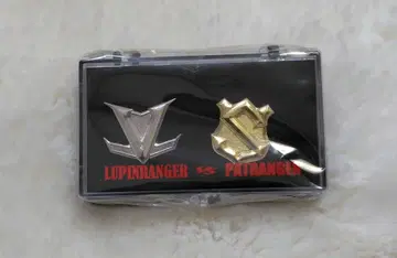 [ 미개봉품 ] 루팡 레인저 vs 파토렌쟈 핀 배지 세트