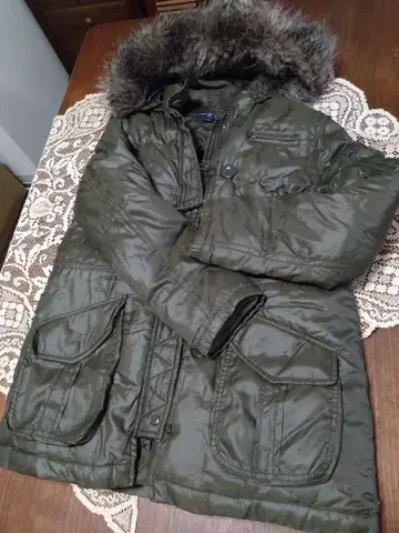 GAP 올리브 그린 다운 코트 사이즈 M