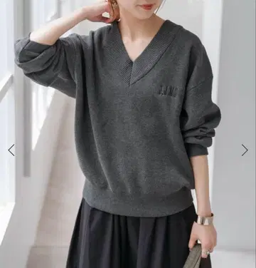 J.J.Mercer 그레이 V넥 니트