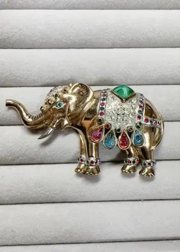 코끼리 디자인 브로치 이탈리아제
