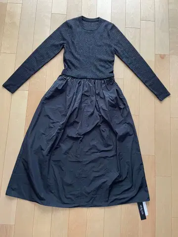 [ 새상품 미사용 ] 미쉘클랑 원피스 블랙 라메