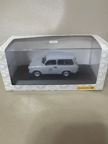 미니 챔피언스 제조 1/43 스케일, 트라반트 601S 유니버설 미니카