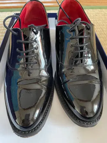 에나멜 블랙 드레스 슈즈