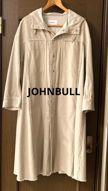 JOHNBULL 후드 부착 데님 롱 코트