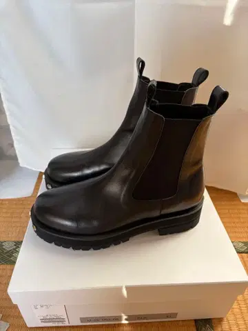 OUAT 사이드 고어 부츠 사이즈 41