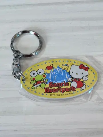 산리오 헤이세이 레트로 하트 파크 키링