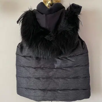 LOUNIE 퍼 달린 후드 다운 베스트