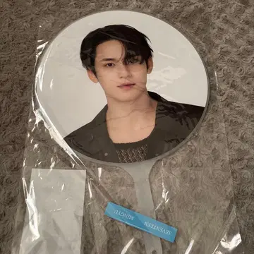 MINGYU 부채 SEVENTEEN