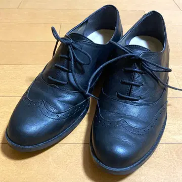 Celica 블랙 레이스업 슈즈 작은 사이즈 23.0cm