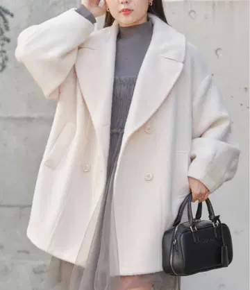 CHICO 치코 샤기 더블 미들 기장 코트 정가 16500엔