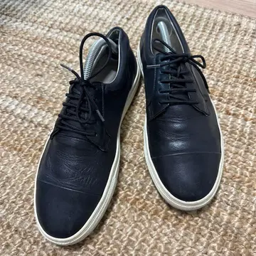 AMB 블랙 가죽 로우컷 스니커즈