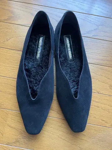 오데뜨 앤 오딜 펌프스 스웨이드 이너 보아 24cm