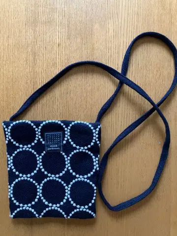 미나 페르호넨 포켓 백 Pocket bag 사코슈 사선 크로스백