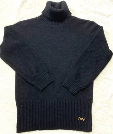 D&G 돌체&가바나 터틀 스웨터 블랙