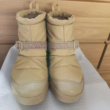 KEEN 스노우 부츠