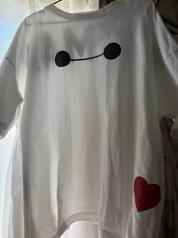 베이맥스 빅 실루엣 T셔츠