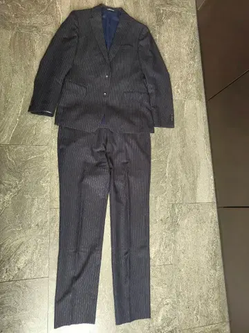 퍼슨즈 persons 네이비 스트라이프 비즈니스 정장