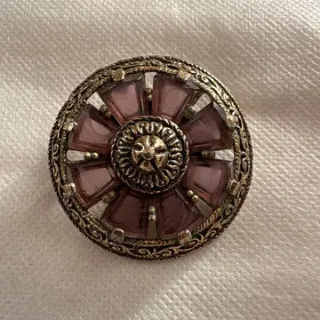 영국 빈티지 MIRACLE 미라클 보라색 퍼플 브로치 각인 있음