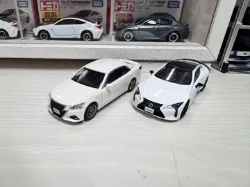 렉서스 LC 크라운 애슬리트 1/64 미니카