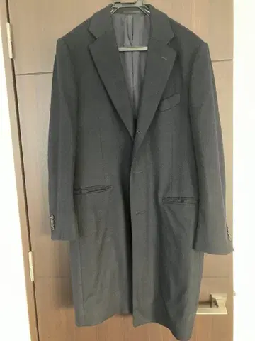 투모로우랜드 네이비 체스터 코트 사이즈 50