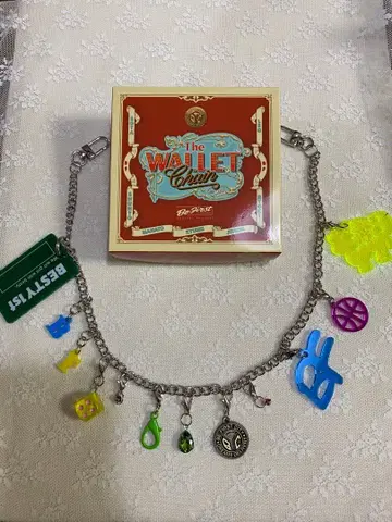 BE:FIRST The Wallet Chain BESTY CHARM