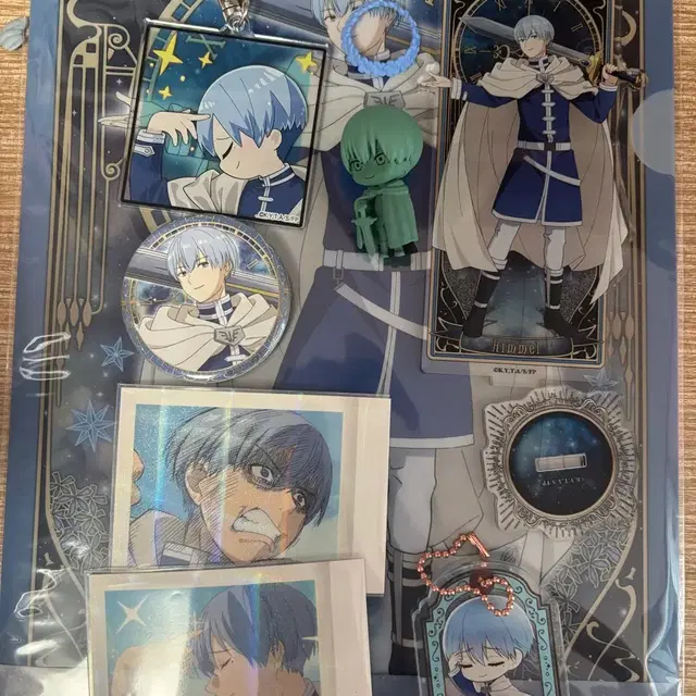장송의 프리렌 힘멜 아크릴스탠드 키링 가챠 캔뱃지 L파일 일괄
