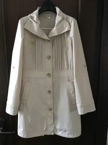 앨리스버리 코트 M