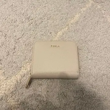 FURLA 지갑