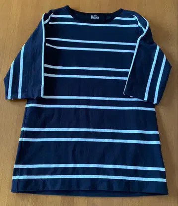 THE RERACS 스트라이프 오부 소매 튜닉 원피스