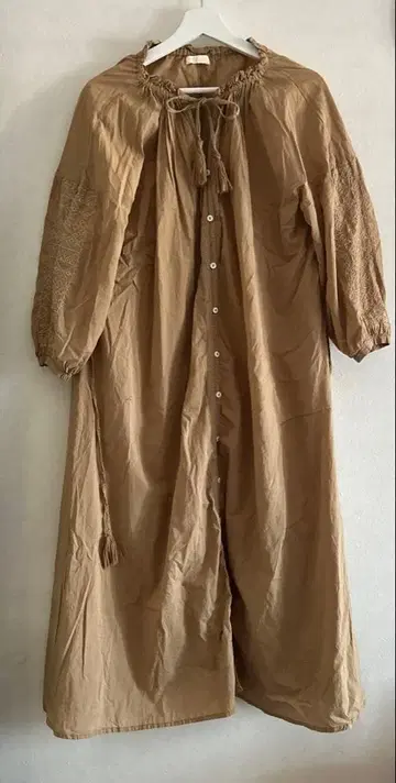 베이지 자수 패턴 인도 면 롱 셔츠 블라우스 프리 사이즈