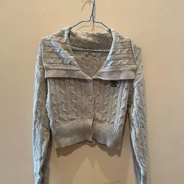 질스튜어트 그레이 가디건