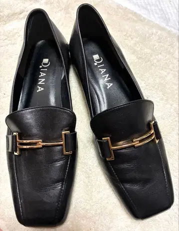 다이애나 비트 로퍼 로퍼 플랫슈즈 블랙 23.5