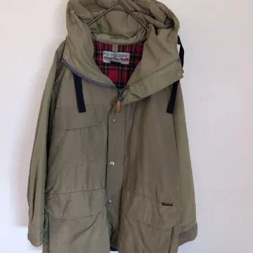 mont-bell 마운틴 파카 카키