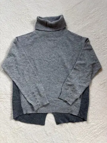 캐시미어 100% 그레이 터틀넥 스웨터 타야마 아츠로우 바이컬러