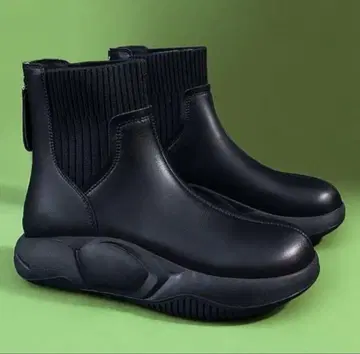 [ 미사용품 ] 통굽 숏부츠 블랙 4cm 힐 롱 레그 효과