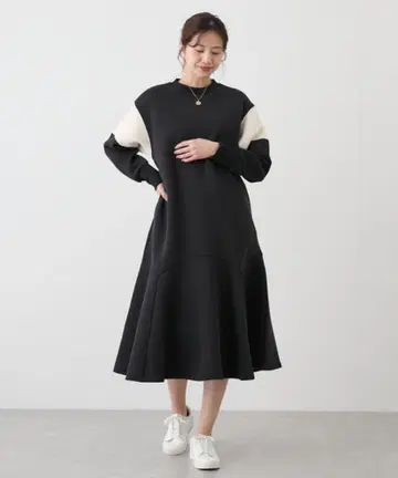 [ 새상품 ] Bou jeloud 배색 절개 티셔츠 원피스