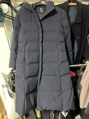 UNIQLO 네이비 다운 롱 코트 M 사이즈
