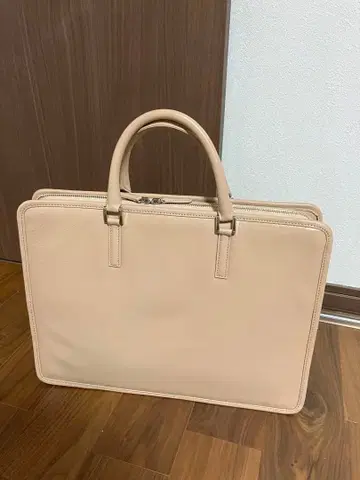 새상품 비즈니스 가죽 팩토리 토트백 베이지