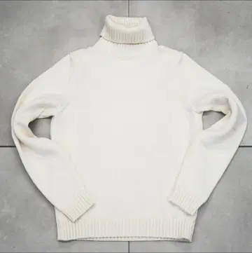 [ 착용 횟수 적음 ] 자노네 ZANONE 5G 터틀넥 니트 화이트 44