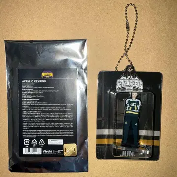 seventeen s home 2025 아크릴 키링 JUN 준