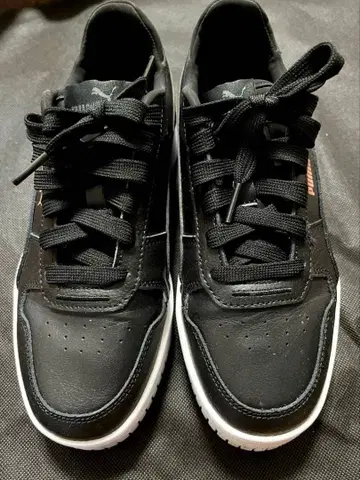 PUMA 스니커즈 23.5cm