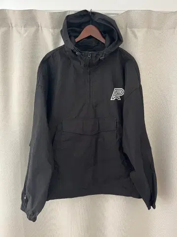 ALBINO AND PRETO 풀오버 후드티 자켓