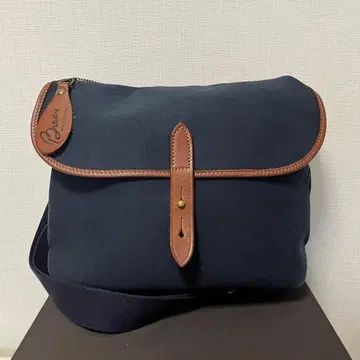 [ 단종 ] Brady 네이비 캔버스 숄더백 레어