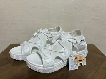 MOZ 샌들 화이트 LL