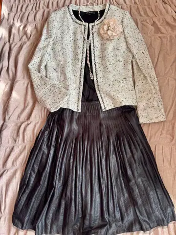 세레모니 수트 3점 세트 언타이틀, 23구 외